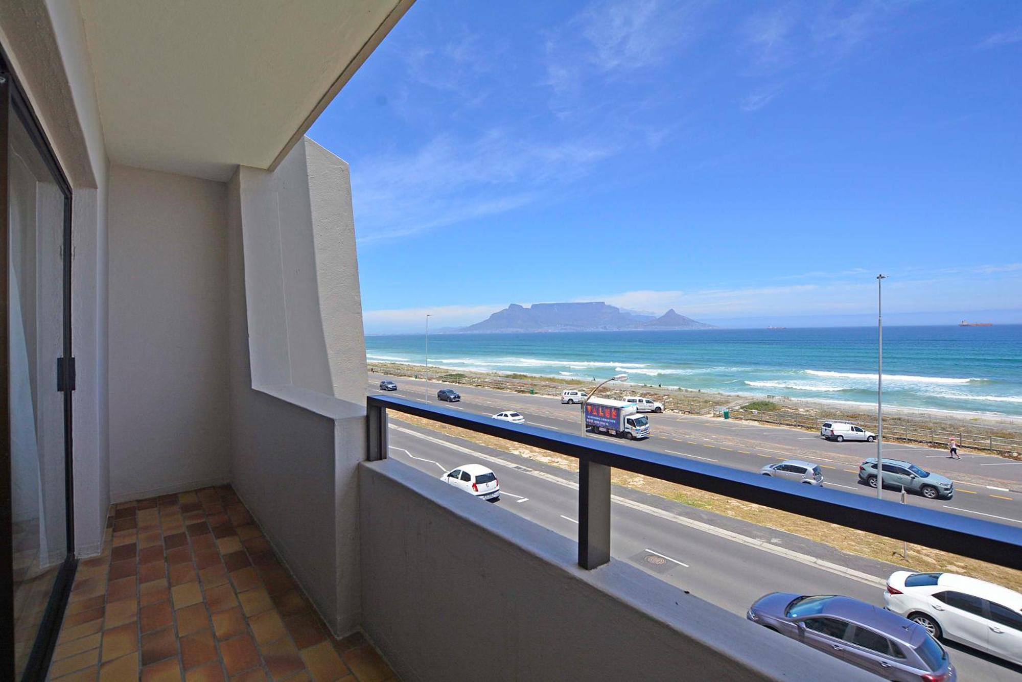 Appartamento Beach Daze Bloubergstrand Esterno foto